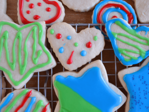 https://livelaughbake.com/wp-content/uploads/2022/08/the-best-sugar-cookie-recipe-500x375.png